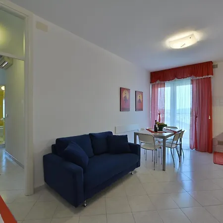 Mariavittoria 4*