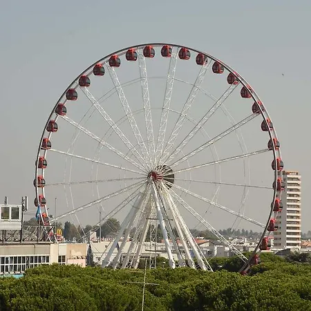 מלון דירות Mariavittoria 4*