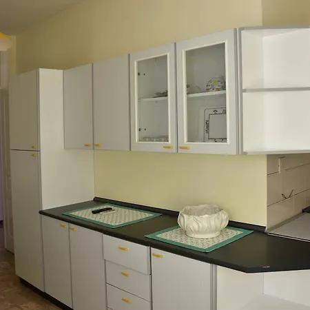 Mariavittoria לידו די ג'סולו