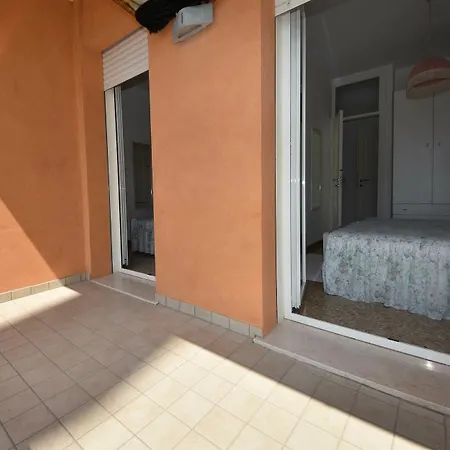 מלון דירות Mariavittoria 4*